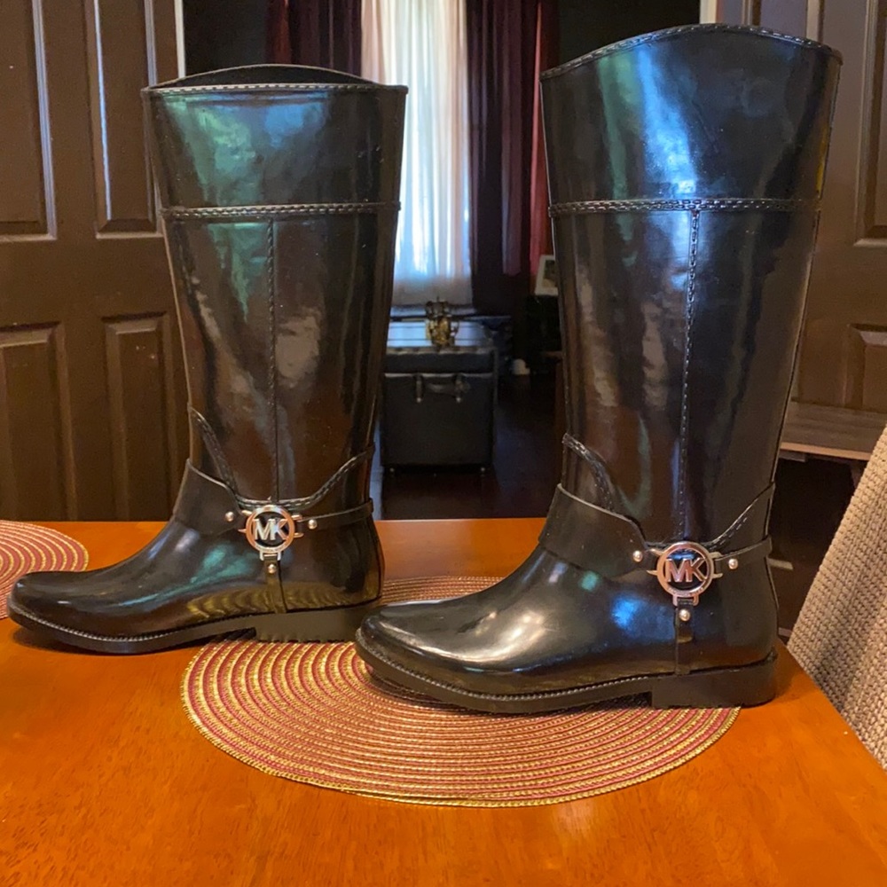 MK Size 10 Rain Boots NEVER WORN. No box or tags.